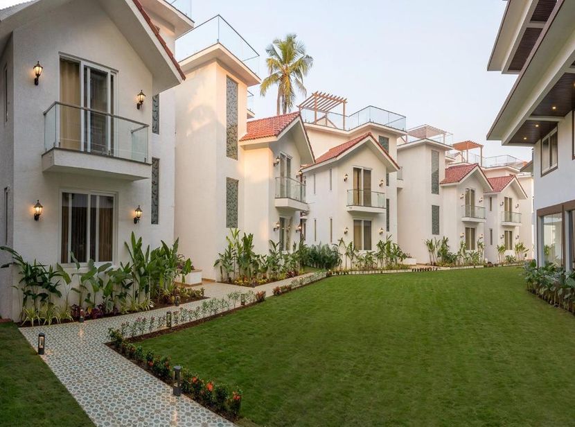 SIMSHINES HOTELS VILLAS & SPA CANDOLIM (ex. THE TANISI RESORTS AND POOL VILLAS) - 1