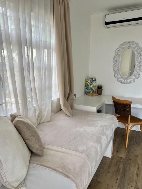 THE RUNWAY LODGE - 3