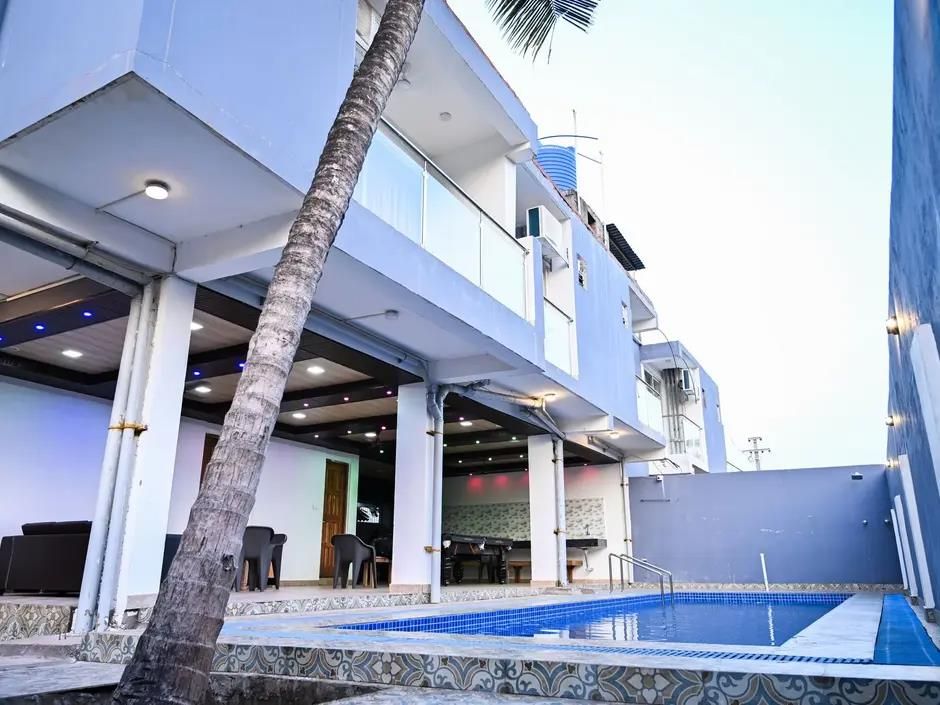 SEASIDE STAY - 1