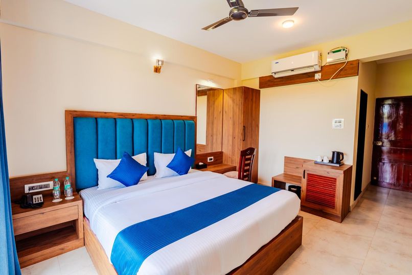 JINGLE TREE RESORT - 2