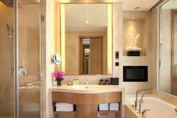 DOUBLETREE BY HILTON GUANGZHOU (广州希尔顿逸林酒店) - 6