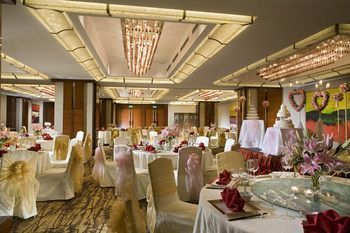 FOUR POINTS BY SHERATON PUDONG (上海浦东福朋喜来登由由酒店) - 4