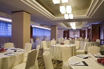 FOUR POINTS BY SHERATON PUDONG (上海浦东福朋喜来登由由酒店) - 6