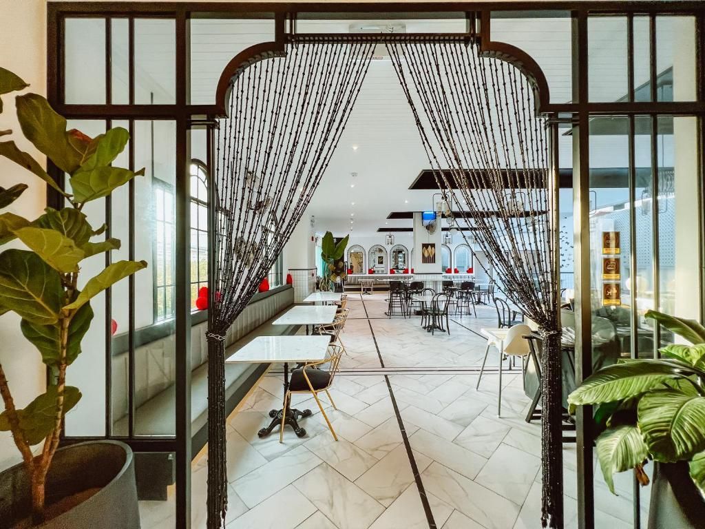 RATRI HOTEL PHUKET OLD TOWN - 19