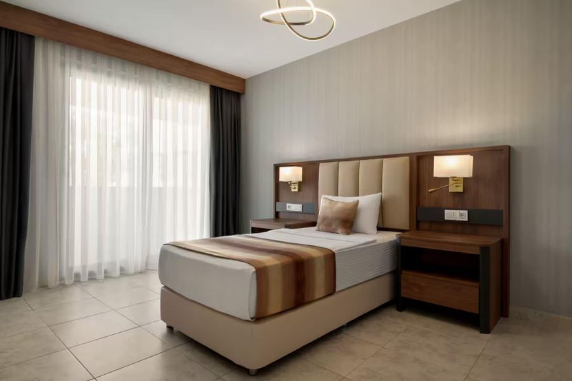 Days Inn by Wyndham Alanya - 6