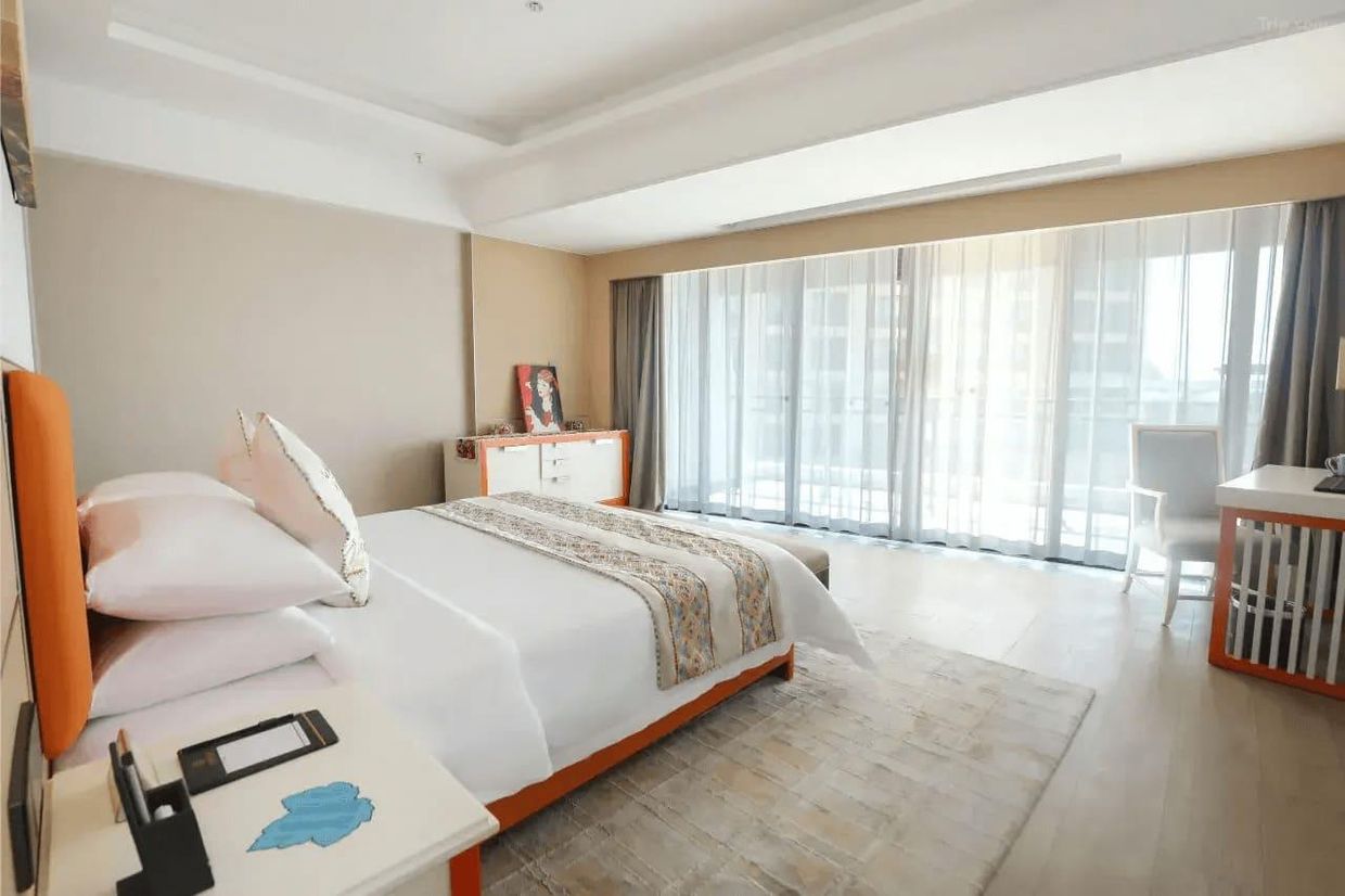 XINJIANG PLAZA HOLIDAY HOTEL - 13