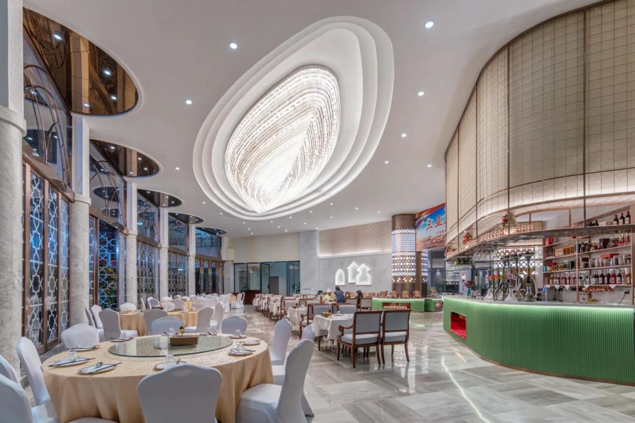 XINJIANG PLAZA HOLIDAY HOTEL - 38