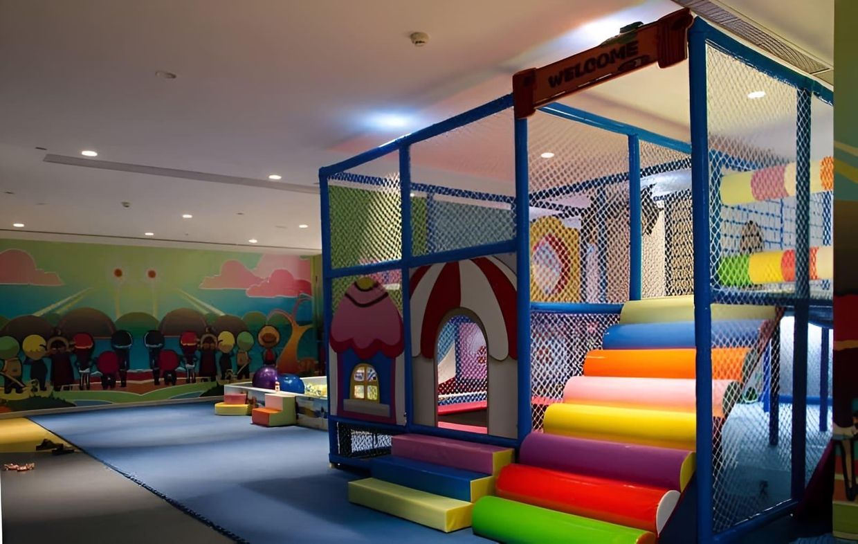 XINJIANG PLAZA HOLIDAY HOTEL - 47