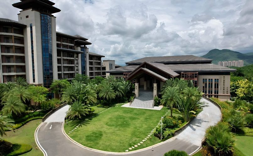 LINGSHUI HILTON GARDNE INN HOT SPRINGS HOTEL - 2