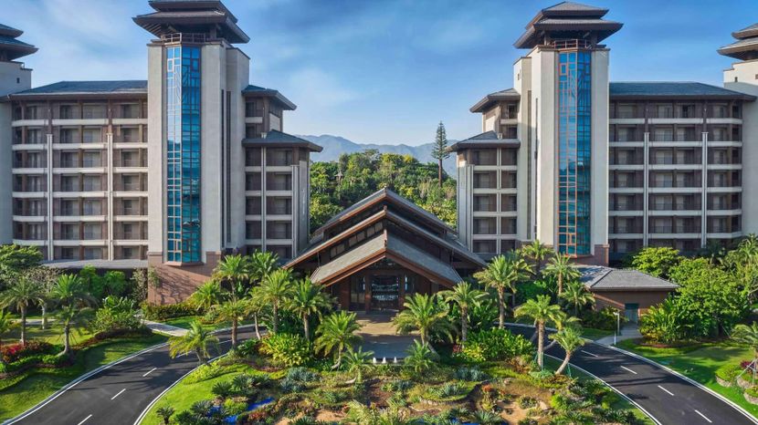 LINGSHUI HILTON GARDNE INN HOT SPRINGS HOTEL - 3