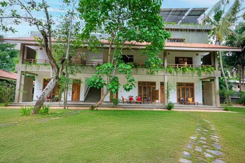 SERENMO VILLA, HIKKADUWA - 6
