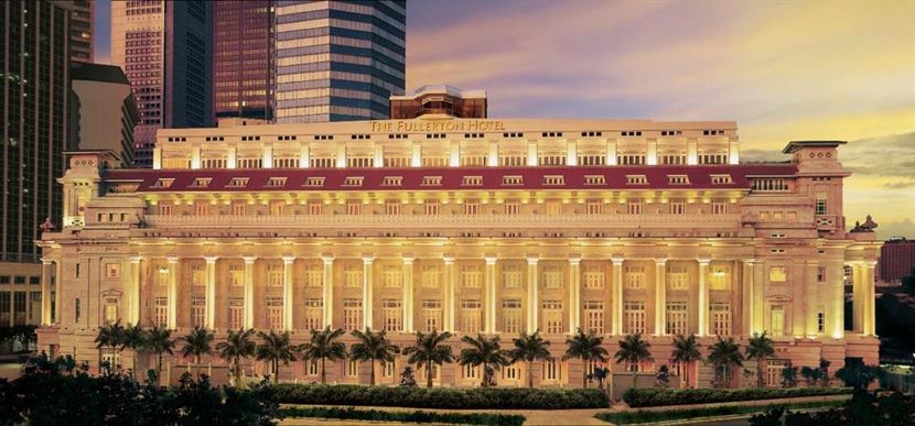 THE FULLERTON HOTEL - 3