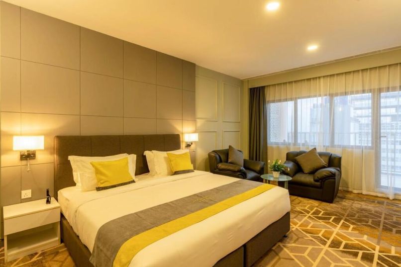 MANHATTAN BUSINESS HOTEL - 4