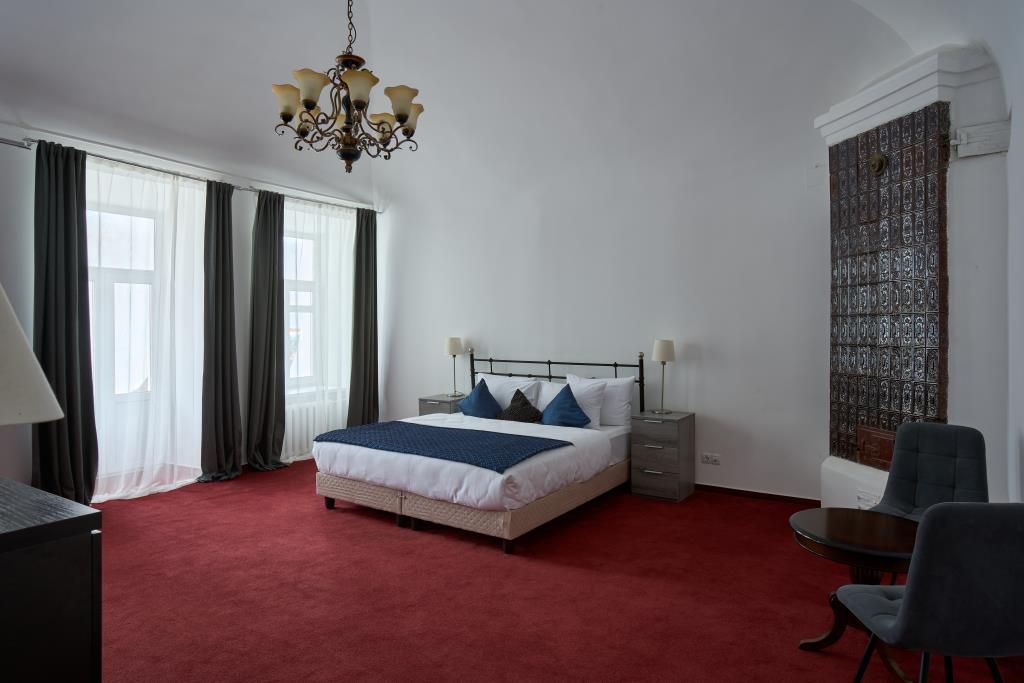 ПАЛАТЫ ХОВАНСКИХ, бутик-отель - 1