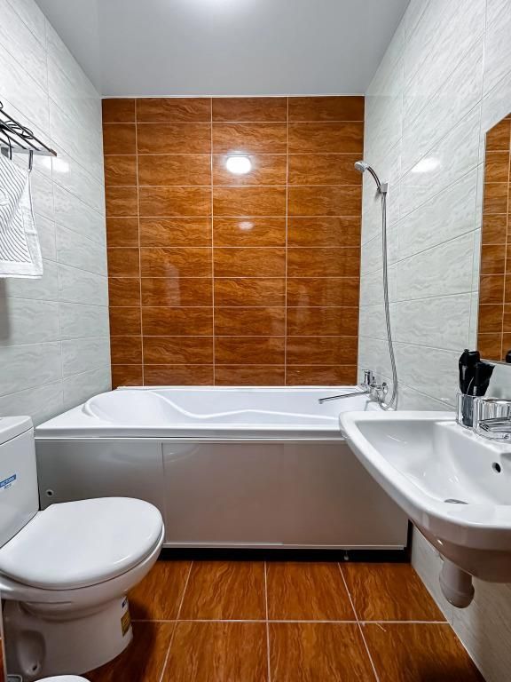 АПАРТ-КМВ - 15