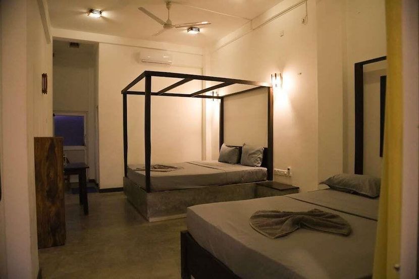 COZY COCOS HOTEL - 1