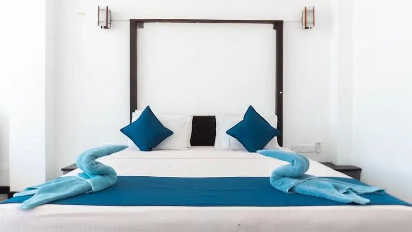 COZY COCOS HOTEL - 5
