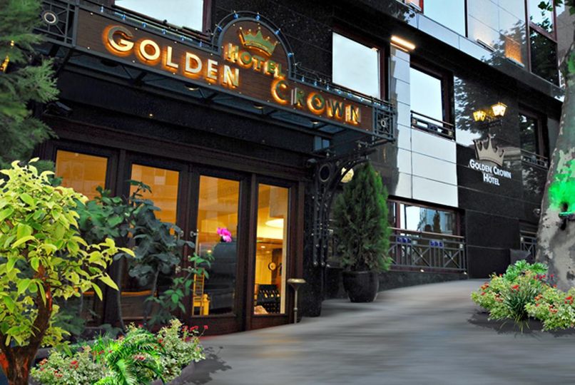Golden Crown Hotel - 1