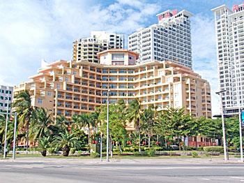 GOLDEN PHOENIX SEA VIEW HOTEL - 11