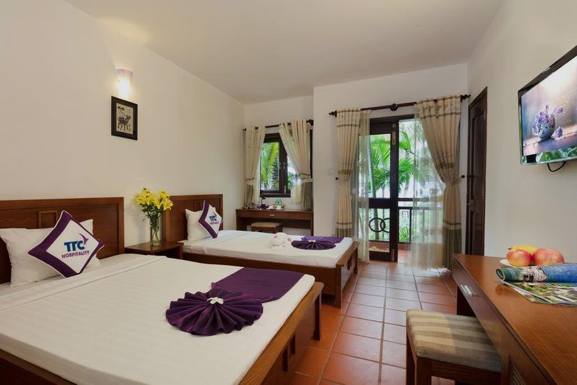 SILVER BEACH RESORT KE GA - 1