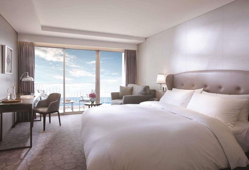 PARADISE BUSAN - 3