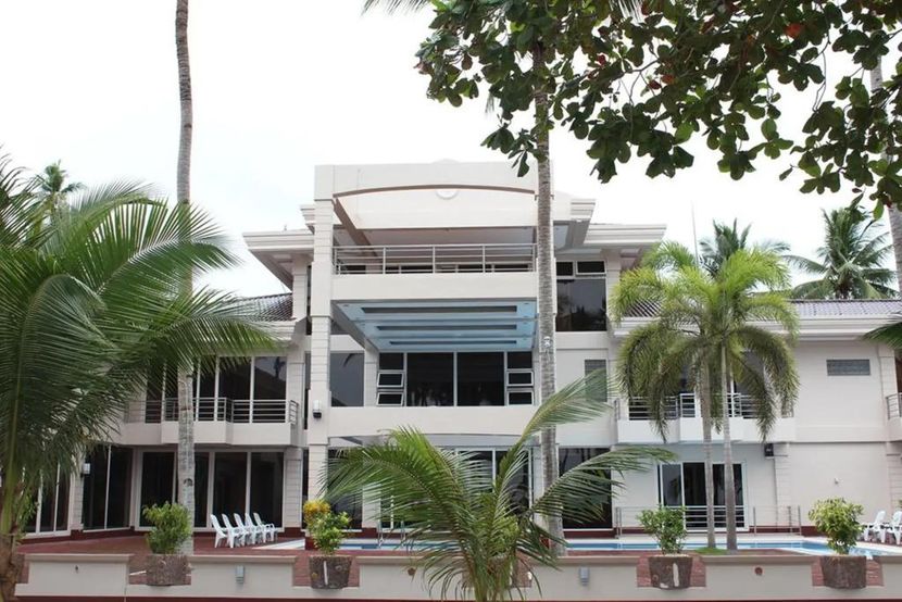COSTA PALAWAN RESORT - 1
