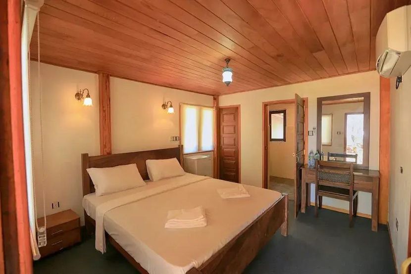 PODBAY - 4