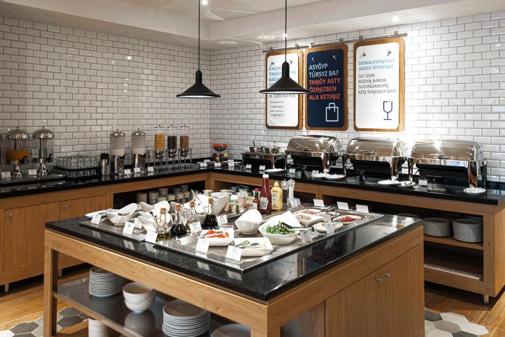 HOLIDAY INN EXPRESS ASTANA - 31