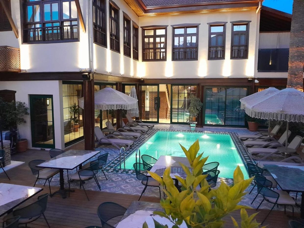 Belmondo Suites Old Town - 1