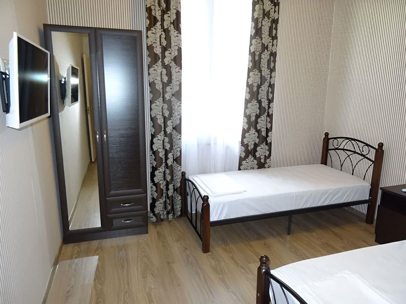 У АННЫ, гостевой дом эконом - 4