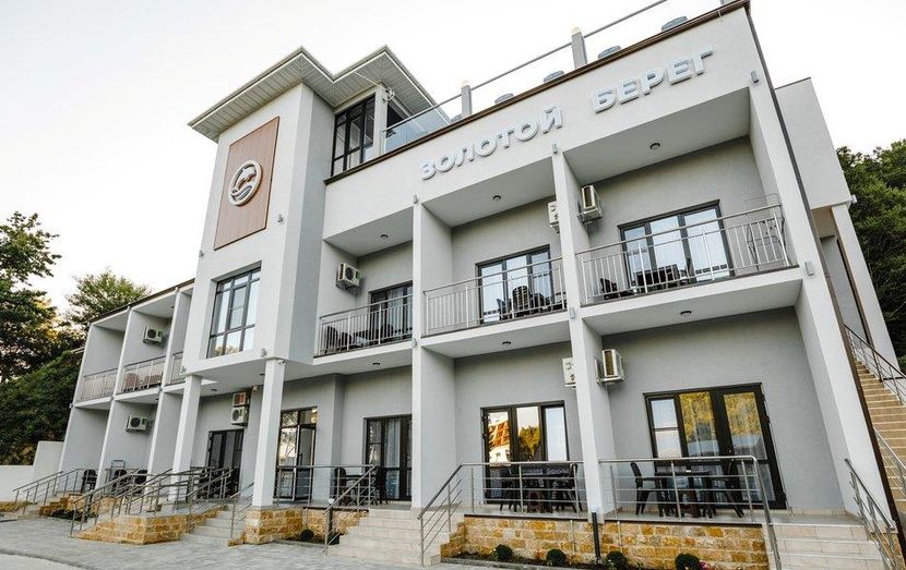 ЗОЛОТОЙ БЕРЕГ, гостиница - 1