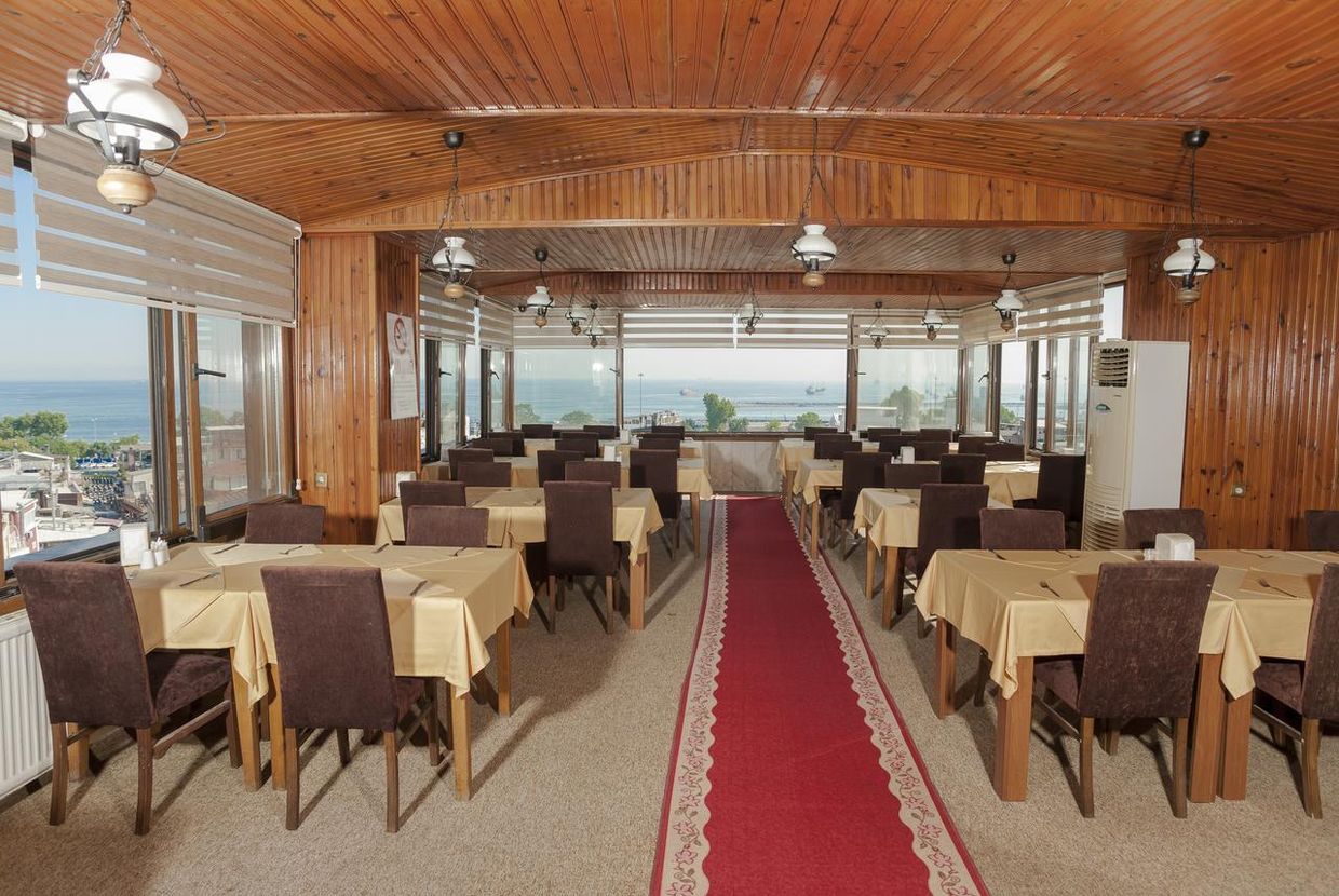 Grand Liza Hotel - 11