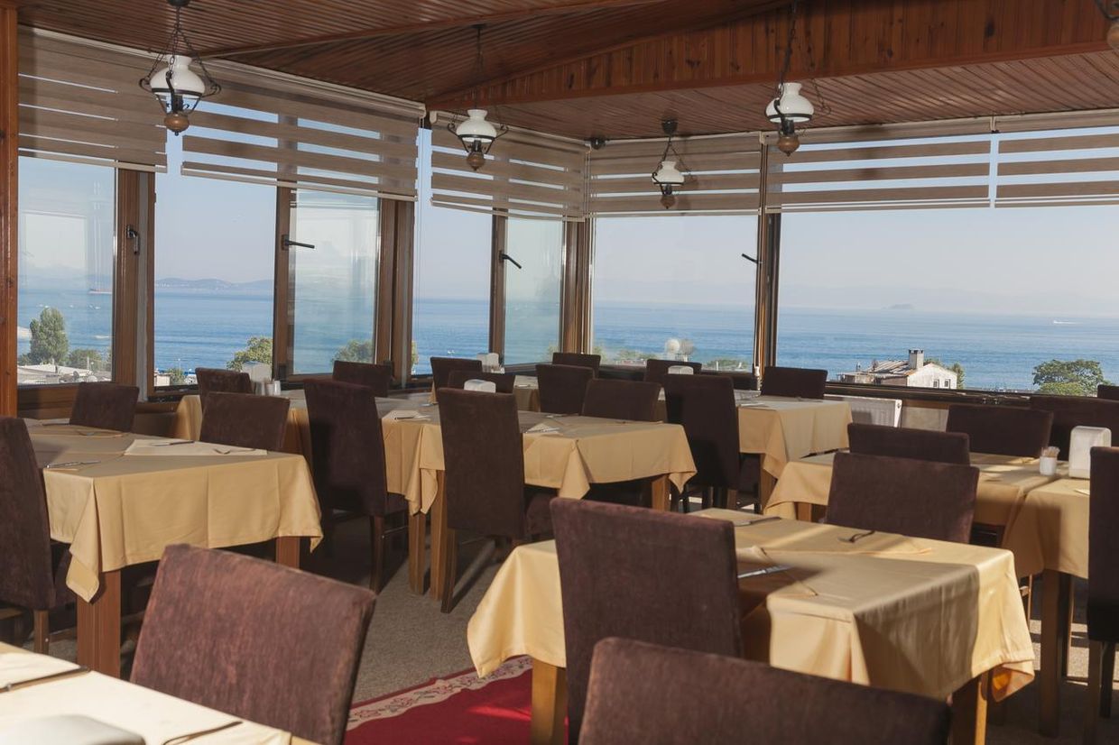 Grand Liza Hotel - 13