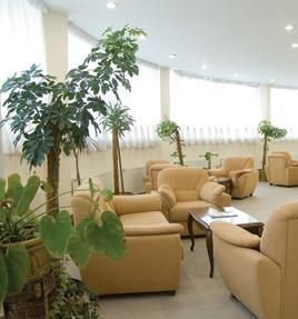 RAMADA BY WYNDHAM - 14