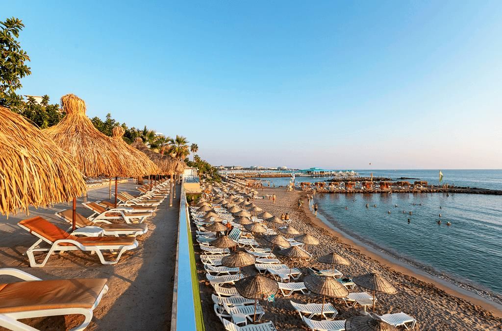 Pyxis Point Hotel - 18