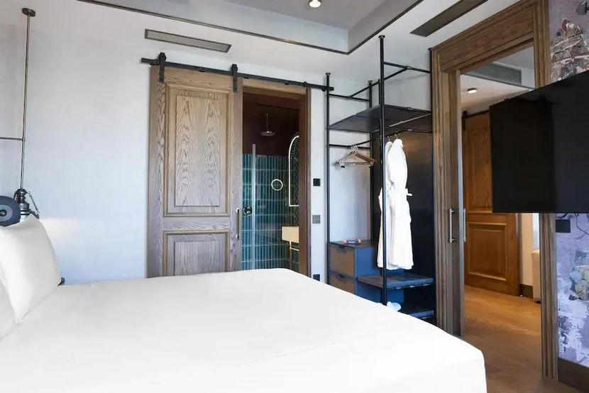 Canopy by Hilton Istanbul Taksim Special Class - 3