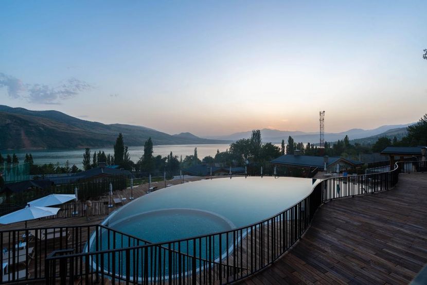 BURCHMULLA RESORTS - 3