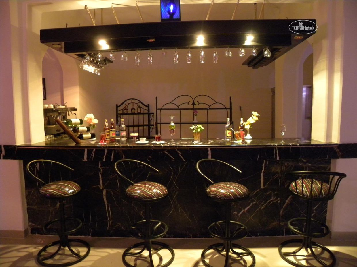 MEGAN HALOMY HOTEL - 19