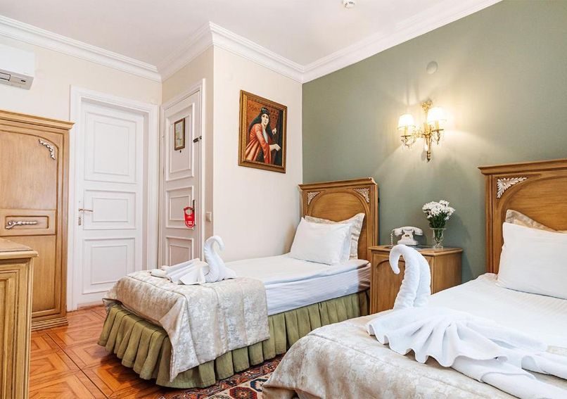 1207 Hotel (ex. Alzer Hotel) - 3