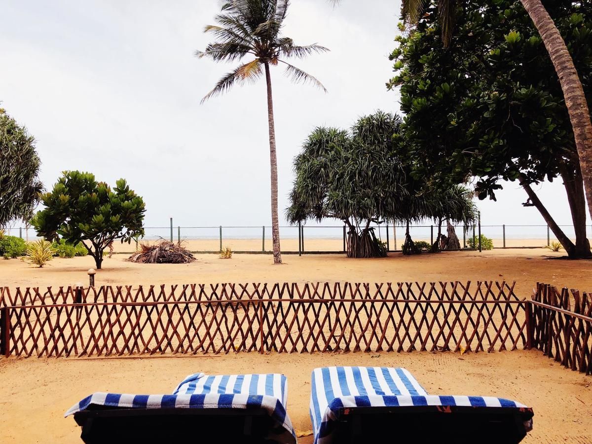 HIBISCUS BEACH HOTEL, WASKADUWA - 18