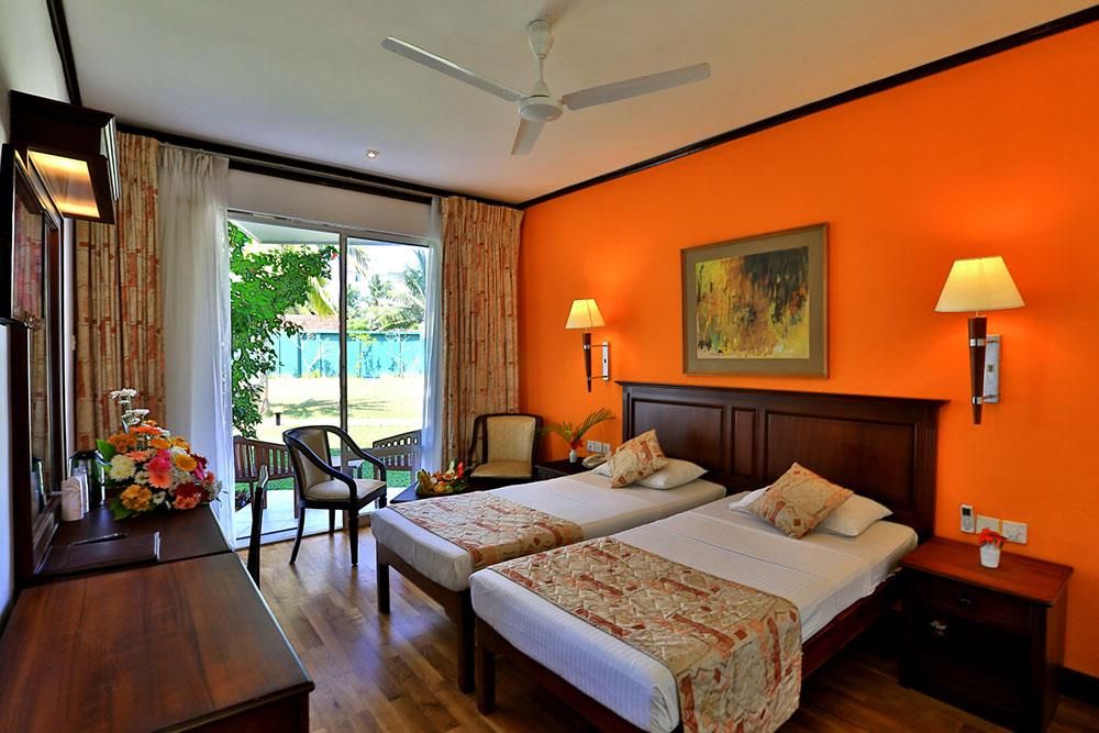 HIBISCUS BEACH HOTEL, WASKADUWA - 28