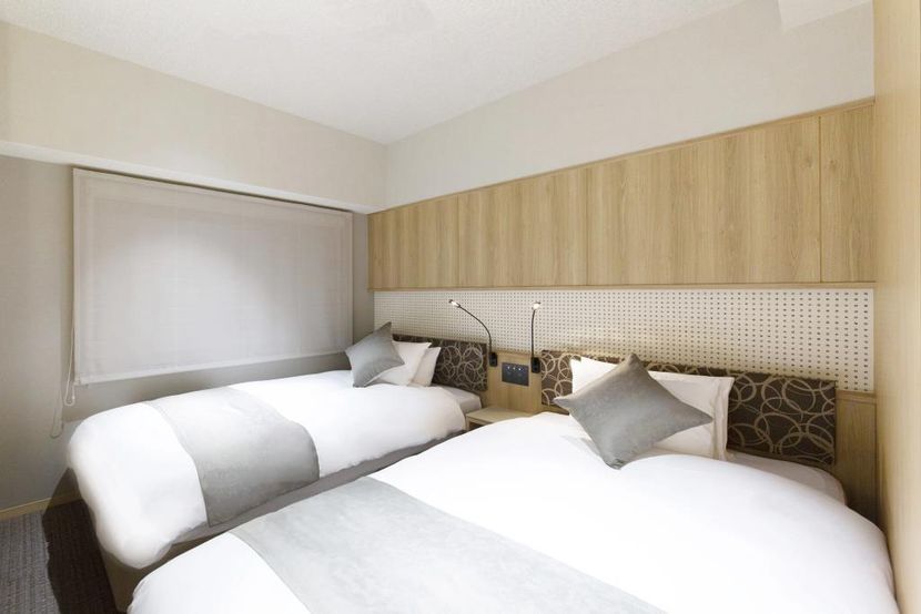 HOTEL HILLARYS SHINSAIBASHI - 2