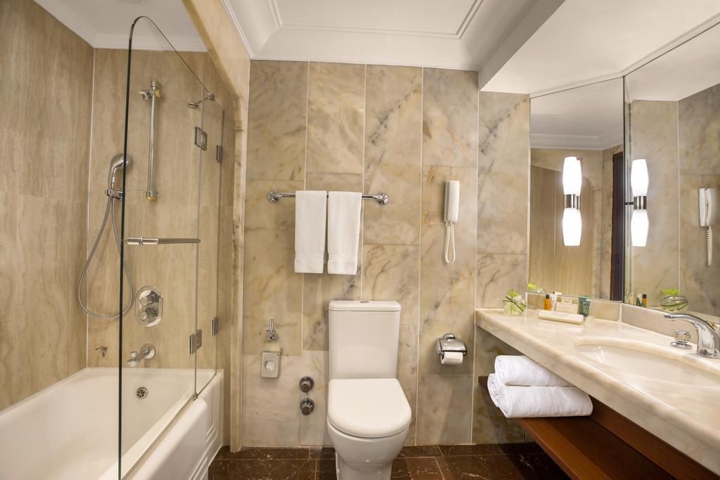 Hilton Istanbul Bosphorus - 23
