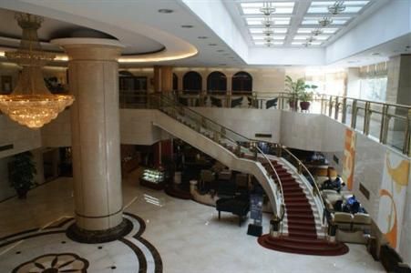 HOLIDAY INN DONGHUA - 4