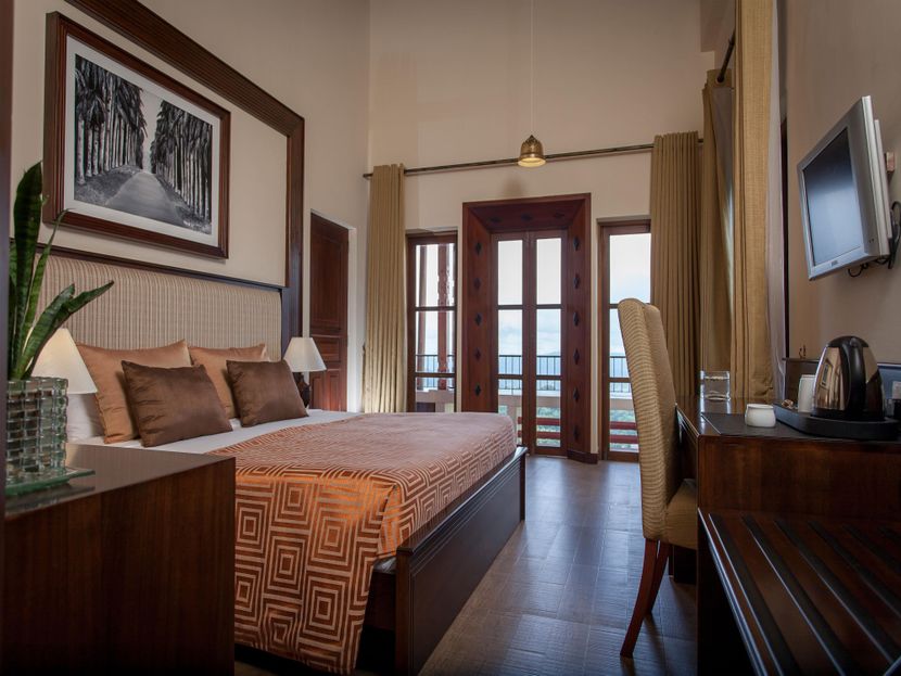 AMAYA HILLS - 6