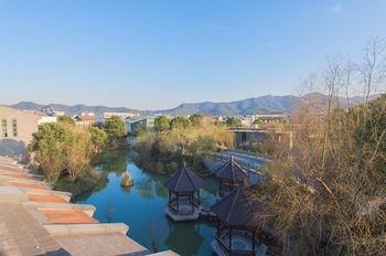 SHERATON GRAND HANGZHOU WETLAND PARK RESORT (杭州西溪喜来登度假大酒店) - 3