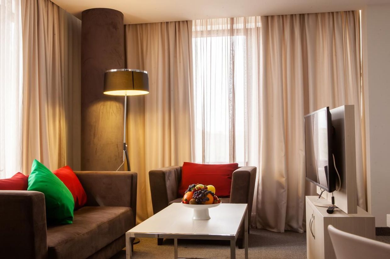 PRESIDENT HOTEL - 12