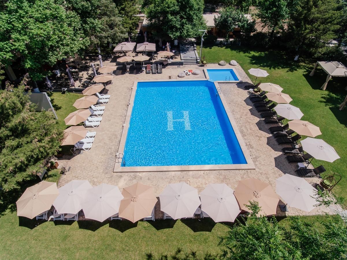 PRESIDENT HOTEL - 31