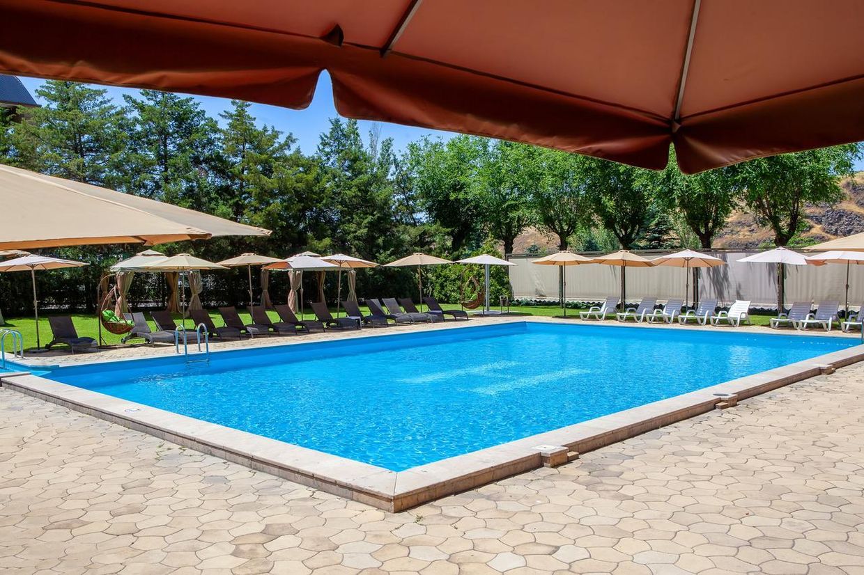 PRESIDENT HOTEL - 39