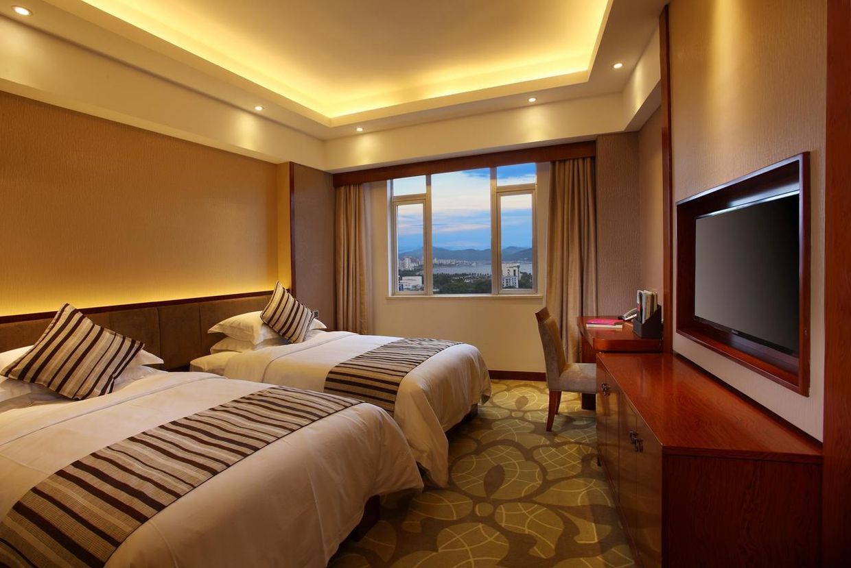 HYTON HOTEL SANYA - 2